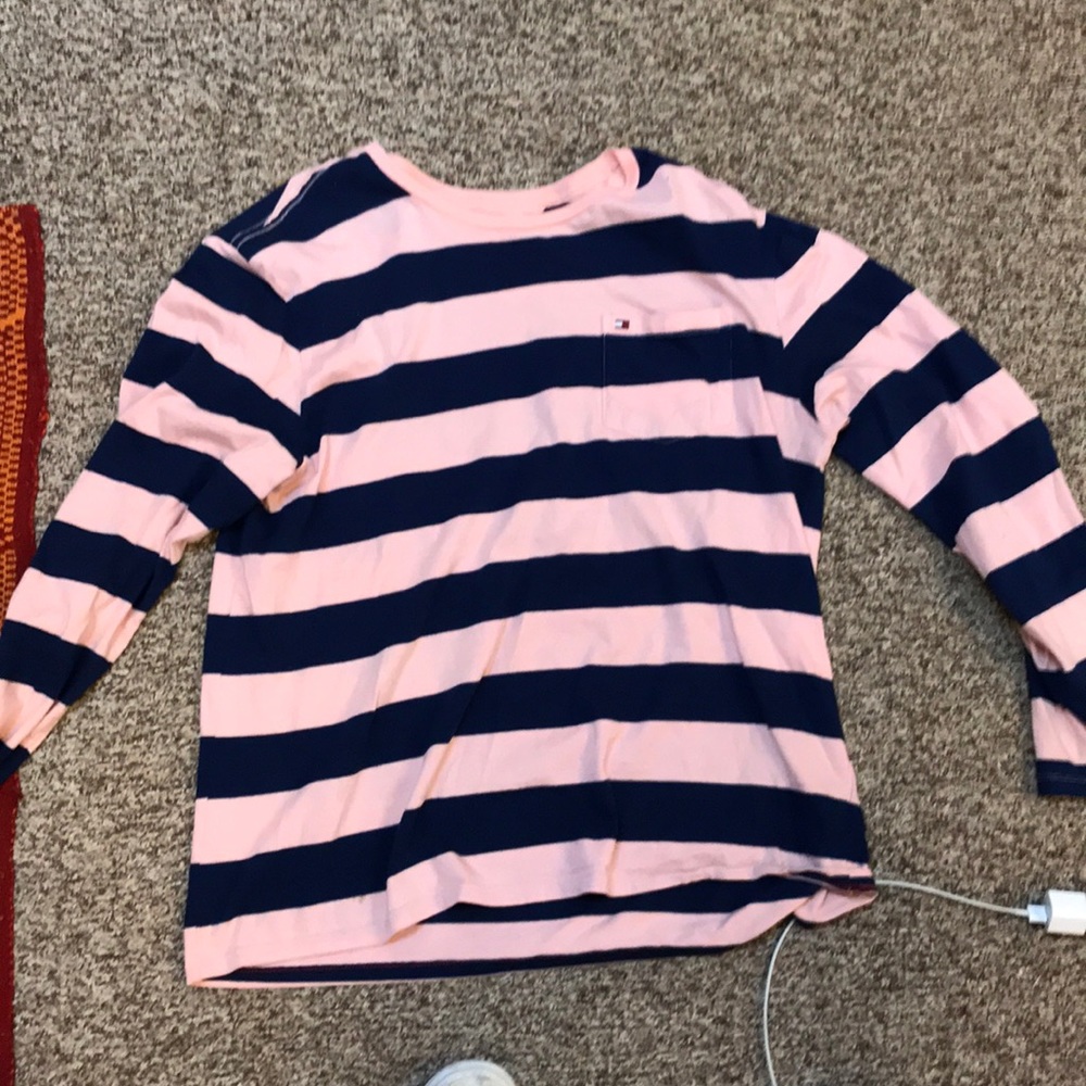 tommy hilfiger tee